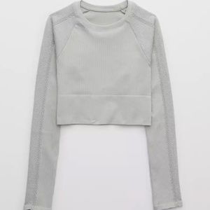 NWT OFFLINE By Aerie | Big Chill Seamless Long Sleeve T-Shirt